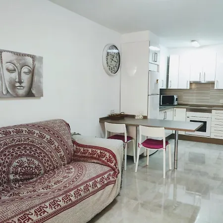 Casa Royal Cristianos Center Апартаменты *